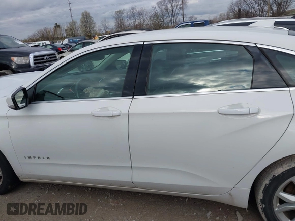 2016 Chevrolet Impala LT z VIN 2G1115S36G9126426, wystawiony jako IAAI lot #41880204 z przebiegiem 86 344 mil mil oraz . Historia ofert i sprzedaży dostępna na DreamBid. Obrazek 14.