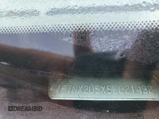 2005 Ford F-250 XL с VIN 1FTNX205X5EC21432, выставлен на аукционе Copart как лот 56248025 с пробегом 211 524 миль миль и Списание • Salvage title. История ставок и продаж доступна на DreamBid. Изображение 12.