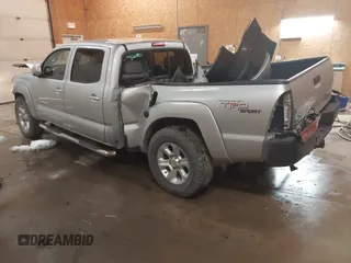 2007 Toyota Tacoma z VIN 5TEMU52N37Z457343, wystawiony jako IAAI lot #41109212 z przebiegiem 149 816 mil mil oraz . Historia ofert i sprzedaży dostępna na DreamBid. Obrazek 3.