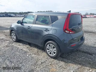 2021 Kia Soul X-Line with VIN KNDJ23AU1M7747914, listed as a IAAI auction lot 41380092 with 47,048 mi miles. Bid and sale history available at carsss.com. Image 3.