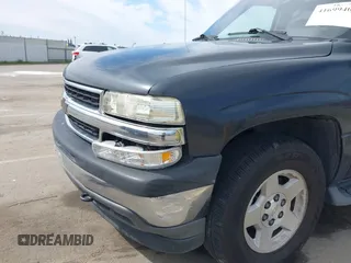 2005 Chevrolet Tahoe LS z VIN 1GNEK13T05J124225, wystawiony jako IAAI lot #41699401 z przebiegiem 253 632 mil mil oraz . Historia ofert i sprzedaży dostępna na DreamBid. Obrazek 6.