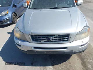 2007 Volvo XC90 I6 with VIN YV4CY982X71359986, listed as a IAAI auction lot 41764565 with 199,208 mi miles. Bid and sale history available at carsss.com. Image 6.