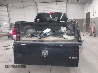 2018 Ram 2500 Tradesman with VIN 3C6UR5CL8JG206620, listed as a IAAI auction lot 42016772 with 91,446 mi miles and . Bid and sale history available at DreamBid. Image 17.