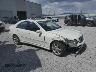 2007 Mercedes-Benz C 230 Sport with VIN WDBRF52H37F916909, listed as a Copart auction lot 52829765 with 152,660 mi miles and Salvage Title. Bid and sale history available at DreamBid. Image 4.