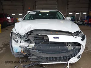 2016 Ford Fusion SE with VIN 3FA6P0HDXGR381613, listed as a IAAI auction lot 41976635 with 116,791 mi miles. Bid and sale history available at carsss.com. Image 12.