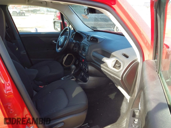 2015 Jeep Renegade Latitude with VIN ZACCJBBT3FPC45343, listed as a IAAI auction lot 41749291 with 49,608 mi miles. Bid and sale history available at carsss.com. Image 5.