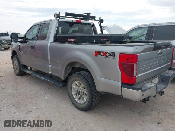 2020 Ford F-250 XL z VIN 1FT7X2B61LED95952, wystawiony jako IAAI lot #42186832 z przebiegiem 119 083 mil mil oraz . Historia ofert i sprzedaży dostępna na DreamBid. Obrazek 3.