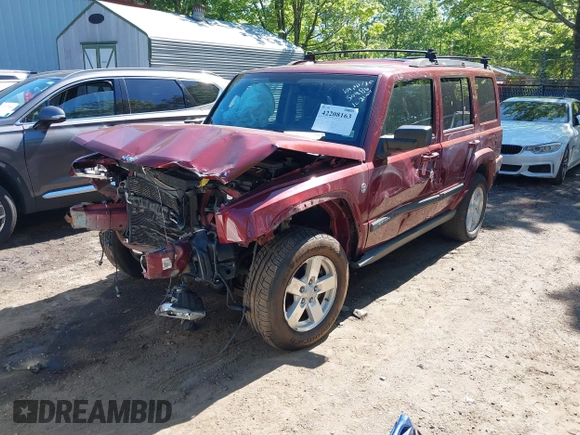2007 Jeep Commander Sport z VIN 1J8HG48P47C550486, wystawiony jako IAAI lot #42208163 z przebiegiem 137 364 mil mil oraz . Historia ofert i sprzedaży dostępna na DreamBid. Obrazek 2.