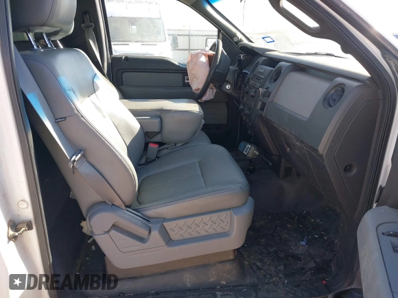 2012 Ford F-150 XL with VIN 1FTMF1CM9CKD33309, listed as a IAAI auction lot 41427178 with 125,029 mi miles. Bid and sale history available at carsss.com. Image 5.