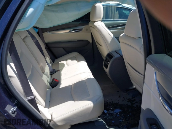 2017 Cadillac XT5 Luxury FWD with VIN 1GYKNBRS2HZ134259, listed as a IAAI auction lot 39416446 with 87,917 mi miles. Bid and sale history available at carsss.com. Image 8.