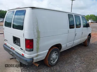 2008 Ford Econoline Cargo Commercial with VIN 1FTNE14W08DA76642, listed as a IAAI auction lot 42255234 with 377,429 mi miles and . Bid and sale history available at DreamBid. Image 4.