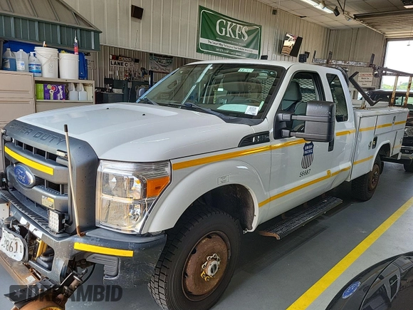 2015 Ford F-250 XL with VIN 1FD7X2B66FEC84863, listed as a IAAI auction lot 42791463 with 263,872 mi miles and . Bid and sale history available at DreamBid. Image 5.