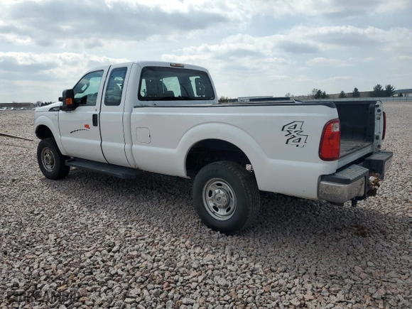 2015 Ford Super Duty F-250 SRW XLT with VIN 1FT7X2B65FED45334, listed as a Copart auction lot 49216525 with 182,864 mi miles and Salvage Title. Bid and sale history available at carsss.com. Image 2.