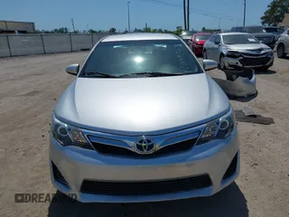 2012 Toyota Camry L with VIN 4T1BF1FK2CU190723, listed as a IAAI auction lot 42009549 with 152,303 mi miles. Bid and sale history available at carsss.com. Image 12.