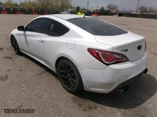 2013 Hyundai Genesis Coupe 2.0T Premium with VIN KMHHT6KD5DU096084, listed as a IAAI auction lot 42126324 with 76,518 mi miles. Bid and sale history available at carsss.com. Image 3.