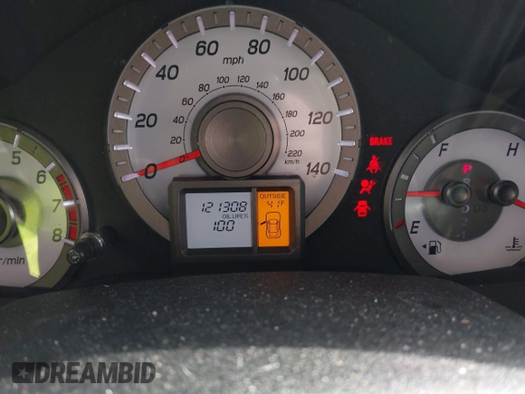 2013 Honda Pilot EX-L with VIN 5FNYF3H76DB013332, listed as a IAAI auction lot 41193240 with 121,308 mi miles and . Bid and sale history available at DreamBid. Image 7.