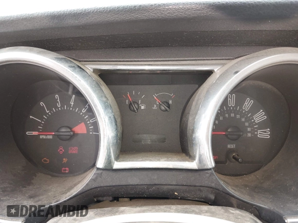 2007 Ford Mustang Deluxe with VIN 1ZVFT80N575245396, listed as a IAAI auction lot 41889599 with 319,148 mi miles. Bid and sale history available at carsss.com. Image 7.