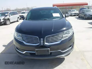 2016 Lincoln MKX Premiere with VIN 2LMTJ6JR7GBL75287, listed as a IAAI auction lot 41697039 with 85,943 mi miles. Bid and sale history available at carsss.com. Image 13.
