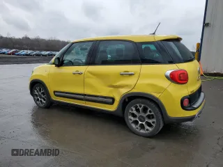 2014 FIAT 500L Trekking z VIN ZFBCFADH0EZ020854, wystawiony jako Copart lot #52363925 z przebiegiem 108 021 mil mil oraz Szkoda całkowita • Salvage title. Historia ofert i sprzedaży dostępna na DreamBid. Obrazek 2.