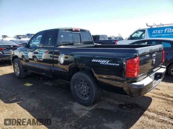 2006 Dodge Dakota SLT with VIN 1D7HW42N56S698951, listed as a Copart auction lot 52002705 with 193,793 mi miles and Clean Title. Bid and sale history available at carsss.com. Image 2.
