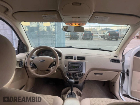 2005 Ford Focus SE with VIN 1FAFP36N65W234695, listed as a Copart auction lot 50022715 with 128,583 mi miles and Clean Title. Bid and sale history available at carsss.com. Image 9.