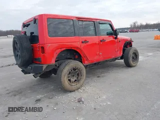 2017 Jeep Wrangler Unlimited 75th Anniversary z VIN 1C4BJWEG6HL575731, wystawiony jako IAAI lot #41704339 z przebiegiem 73 742 mil mil oraz . Historia ofert i sprzedaży dostępna na DreamBid. Obrazek 4.