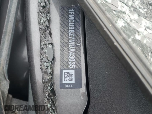 2021 Ford Escape SE Hybrid with VIN 1FMCU9BZ7MUA43035, listed as a Copart auction lot 54203735 with Not provided miles and Salvage title. Bid and sale history available at DreamBid. Image 13.