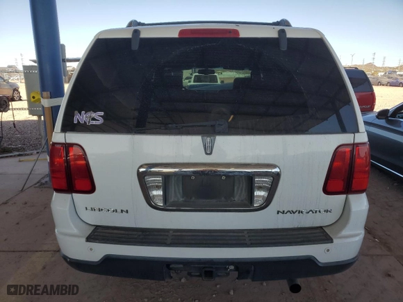 2006 Lincoln Navigator Luxury with VIN 5LMFU28546LJ18448, listed as a Copart auction lot 45917615 with 187,195 mi miles and Salvage Title. Bid and sale history available at carsss.com. Image 6.