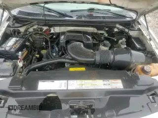 2000 Ford F-150 XL с VIN 1FTRX08L0YKA02011, выставлен на аукционе Copart как лот 83754954 с пробегом Не указан миль и На запчасти • Non repairable. История ставок и продаж доступна на DreamBid. Изображение 13.