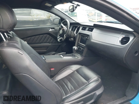 2012 Ford Mustang V6 Premium with VIN 1ZVBP8AM4C5271247, listed as a IAAI auction lot 41667475 with 150,700 mi miles. Bid and sale history available at carsss.com. Image 5.