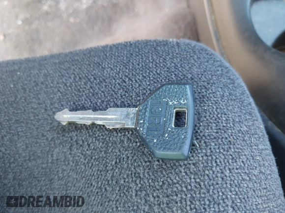 1999 Dodge Dakota SLT z VIN 1B7GL22X0XS193423, wystawiony jako IAAI lot #42053562 z przebiegiem 209 802 mil mil oraz . Historia ofert i sprzedaży dostępna na DreamBid. Obrazek 11.