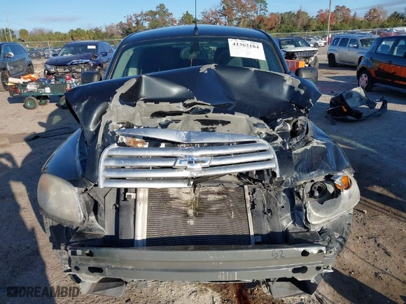 2011 Chevrolet HHR LS with VIN 3GNBAAFW2BS584721, listed as a IAAI auction lot 41362184 with NaN miles. Bid and sale history available at carsss.com. Image 6.