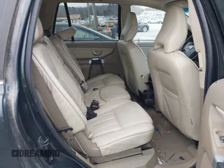 2013 Volvo XC90 Premier Plus with VIN YV4952CY9D1655924, listed as a IAAI auction lot 41375870 with 180,608 mi miles. Bid and sale history available at carsss.com. Image 8.