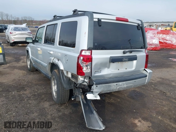 2009 Jeep Commander Sport with VIN 1J8HG48K39C553953, listed as a IAAI auction lot 41863115 with 175,461 mi miles. Bid and sale history available at carsss.com. Image 17.