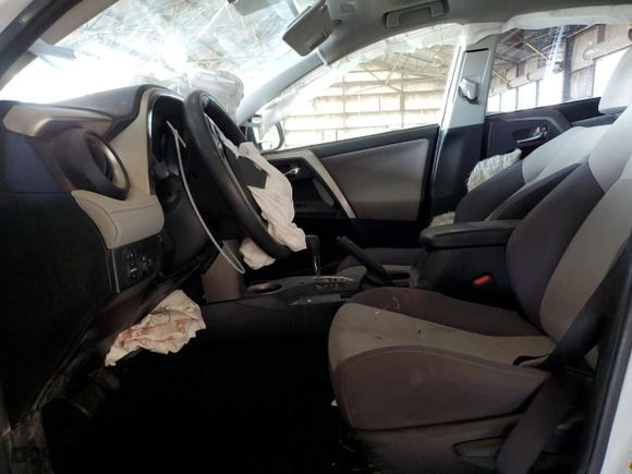 2015 Toyota RAV4 XLE with VIN JTMRFREV5FJ024263, listed as a Copart auction lot 51190185 with 119,492 mi miles and Clean Title. Bid and sale history available at carsss.com. Image 7.