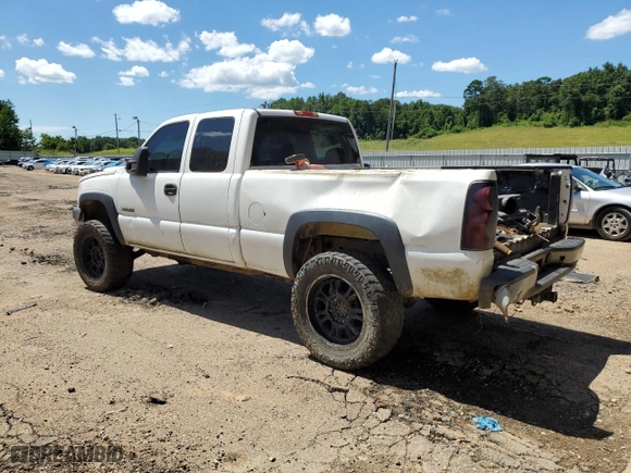 2007 Chevrolet Silverado 2500HD Classic LS with VIN 1GCHC29U27E116387, listed as a Copart auction lot 62708464 with 0 mi miles and Clean Title. Bid and sale history available at carsss.com. Image 2.