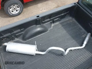 2000 Ford F-150 XL с VIN 1FTRF18L2YNA83696, выставлен на аукционе IAAI как лот 42047463 с пробегом Не указан миль и . История ставок и продаж доступна на DreamBid. Изображение 12.