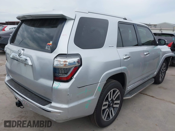 2017 Toyota 4Runner SR5 z VIN JTEBU5JR3H5427660, wystawiony jako IAAI lot #42477925 z przebiegiem 95 815 mil mil oraz . Historia ofert i sprzedaży dostępna na DreamBid. Obrazek 4.