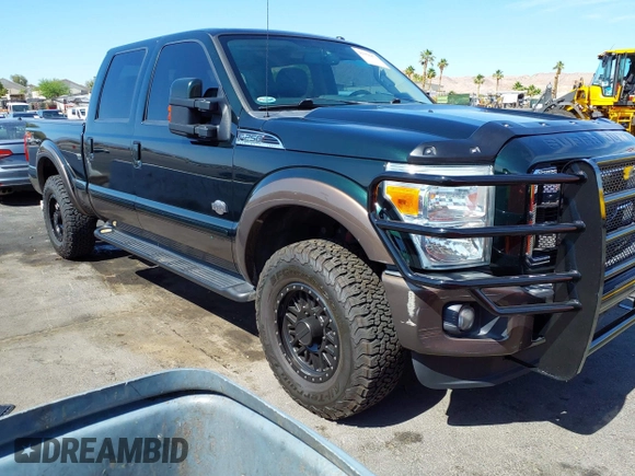 2015 Ford F-250 Lariat z VIN 1FT7W2BT9FEC36528, wystawiony jako IAAI lot #42358471 z przebiegiem 157 487 mil mil oraz . Historia ofert i sprzedaży dostępna na DreamBid. Obrazek 1.