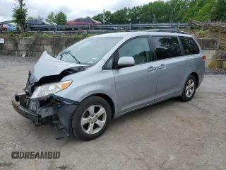 2013 Toyota Sienna LE AAS with VIN 5TDKK3DC1DS400029, listed as a Copart auction lot 60906745 with 199,637 mi miles and Salvage title. Bid and sale history available at DreamBid. Image 1.