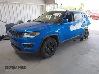 2020 Jeep Compass Altitude with VIN 3C4NJCBB3LT257440, listed as a IAAI auction lot 42115129 with 70,990 mi miles and . Bid and sale history available at carsss.com. Image 17.