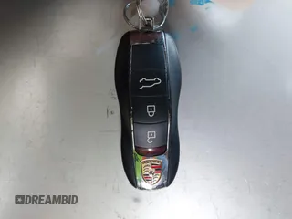 2022 Porsche Macan S z VIN WP1AG2A53NLB21910, wystawiony jako IAAI lot #41913844 z przebiegiem 70 747 mil mil oraz . Historia ofert i sprzedaży dostępna na DreamBid. Obrazek 11.