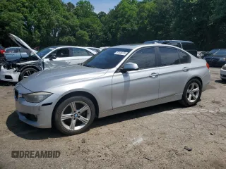 2015 BMW 3 Series 328i z VIN WBA3A5G51FNS88757, wystawiony jako Copart lot #57448475 z przebiegiem 183 586 mil mil oraz Czysty tytuł • Clean title. Historia ofert i sprzedaży dostępna na DreamBid. Obrazek 1.