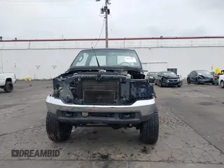 2003 Ford Super Duty F-250 XL with VIN 1FTNX21PX3EB41240, listed as a IAAI auction lot 40984229 with 1 mi miles. Bid and sale history available at carsss.com. Image 11.