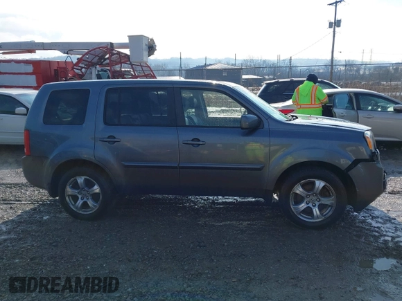 2013 Honda Pilot EX-L with VIN 5FNYF4H67DB035594, listed as a IAAI auction lot 41661166 with 133,950 mi miles and . Bid and sale history available at carsss.com. Image 13.