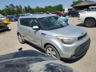 2015 Kia Soul with VIN KNDJN2A25F7770258, listed as a Copart auction lot 52950605 with 202,669 mi miles and Salvage Title. Bid and sale history available at carsss.com. Image 4.
