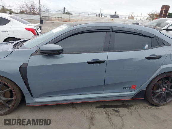 2019 Honda Civic Type R Touring z VIN SHHFK8G7XKU204670, wystawiony jako IAAI lot #38843824 z przebiegiem 57 195 mil mil oraz . Historia ofert i sprzedaży dostępna na DreamBid. Obrazek 15.