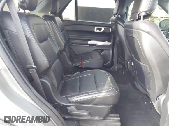 2020 Ford Explorer XLT with VIN 1FMSK8DHXLGC45686, listed as a IAAI auction lot 41767725 with 51,226 mi miles and . Bid and sale history available at DreamBid. Image 8.
