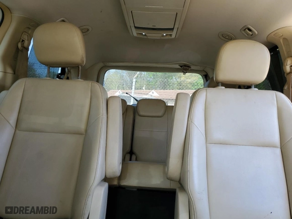 2010 Volkswagen Routan SE with VIN 2V4RW3D15AR348450, listed as a Copart auction lot 53656285 with 124,844 mi miles and Salvage Title. Bid and sale history available at carsss.com. Image 10.
