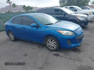 2012 Mazda 3 i Touring z VIN JM1BL1V89C1546573, wystawiony jako IAAI lot #42403158 z przebiegiem 403 813 mil mil oraz . Historia ofert i sprzedaży dostępna na DreamBid. Obrazek 1.